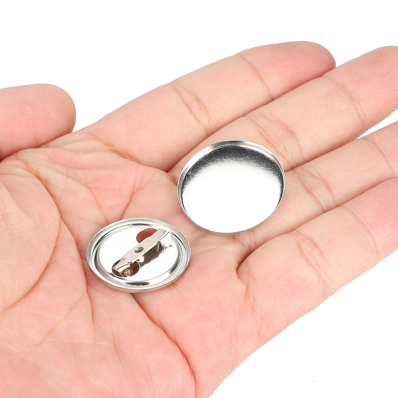 أجزاء شارات دائرية فارغة للحرف - مراجعة Button Badge Blank وسعره